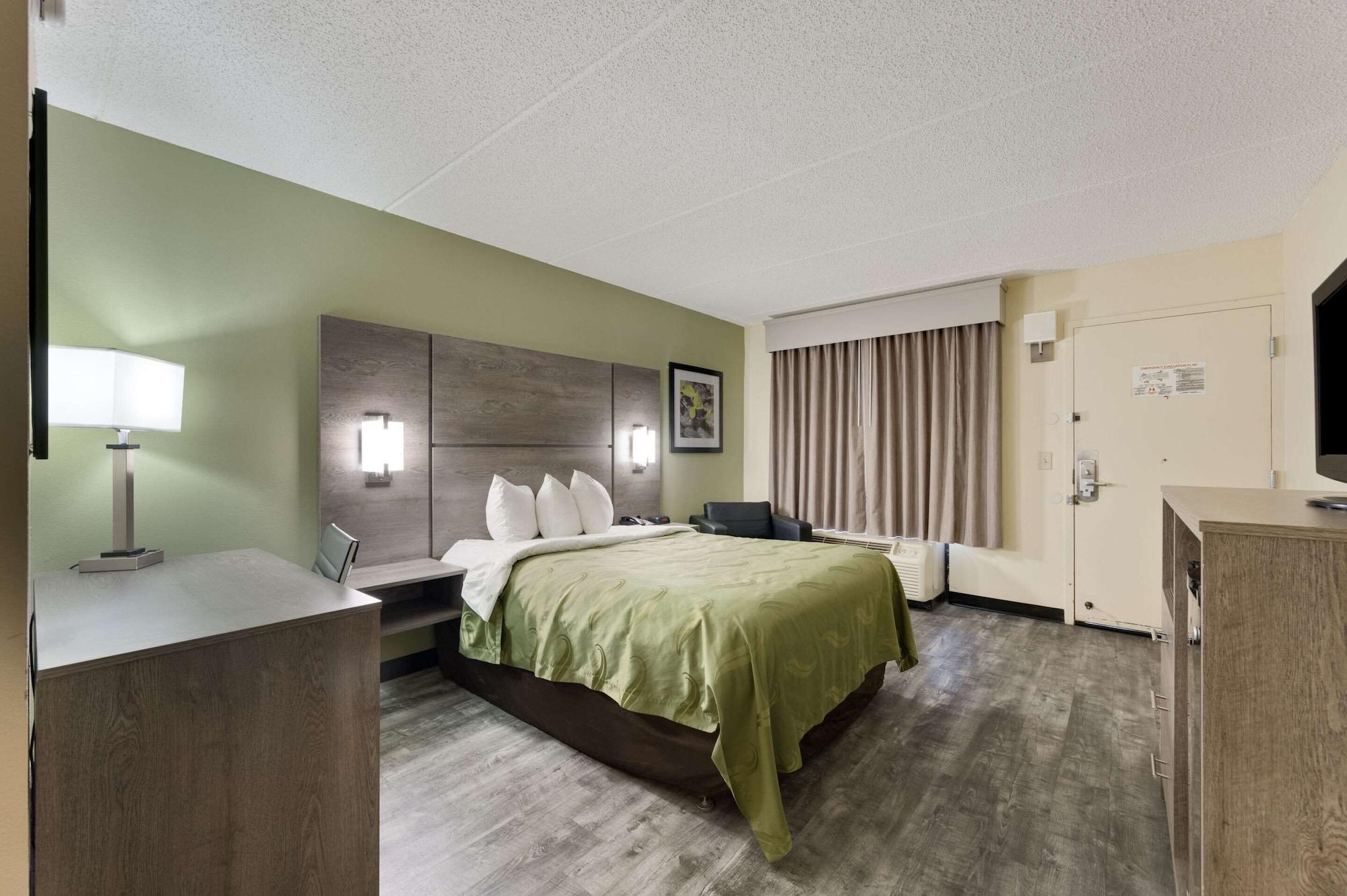 Quality Inn Airport - Southeast Irondale Exterior foto