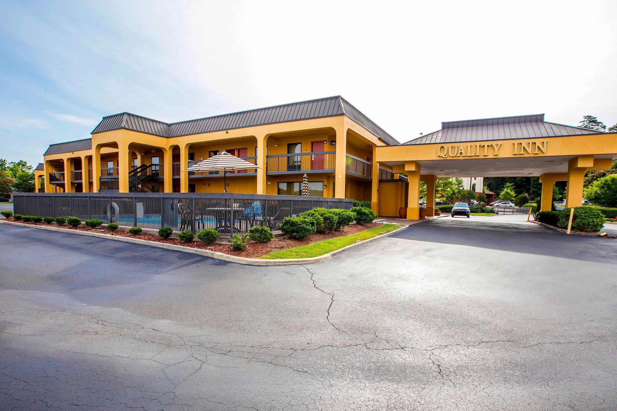 Quality Inn Airport - Southeast Irondale Exterior foto
