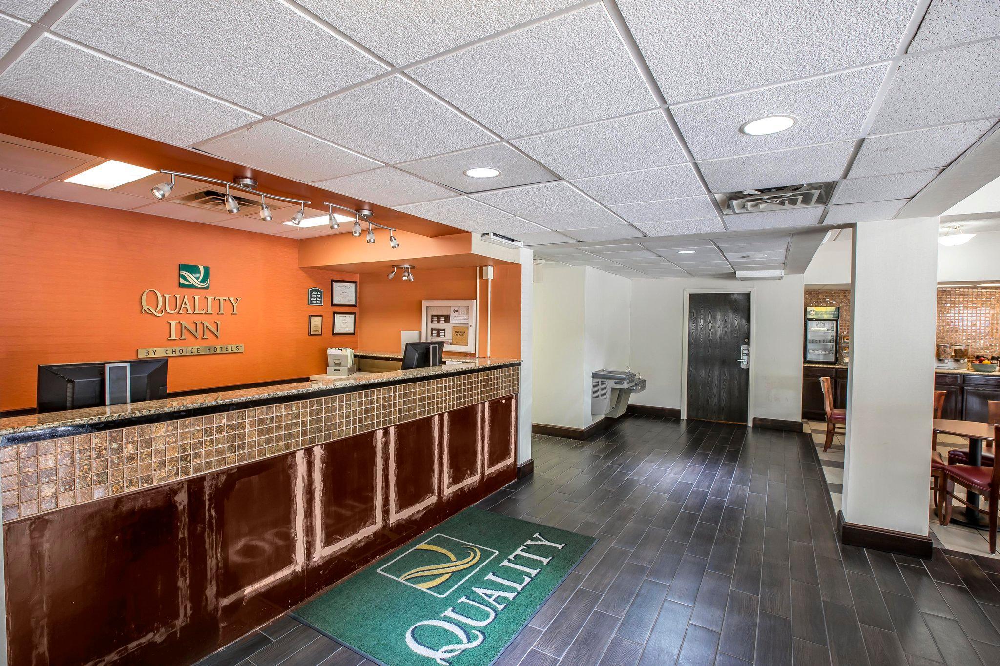 Quality Inn Airport - Southeast Irondale Exterior foto