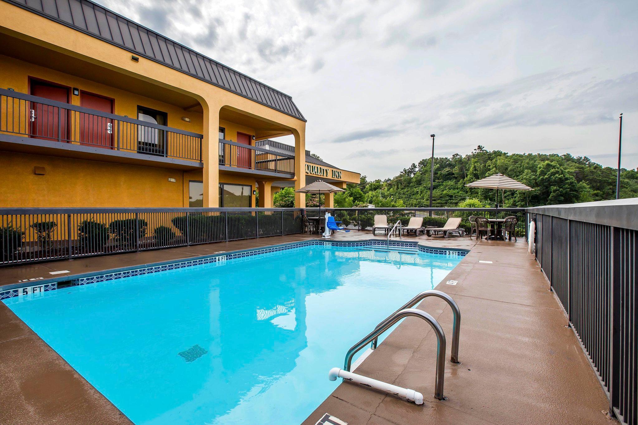 Quality Inn Airport - Southeast Irondale Exterior foto